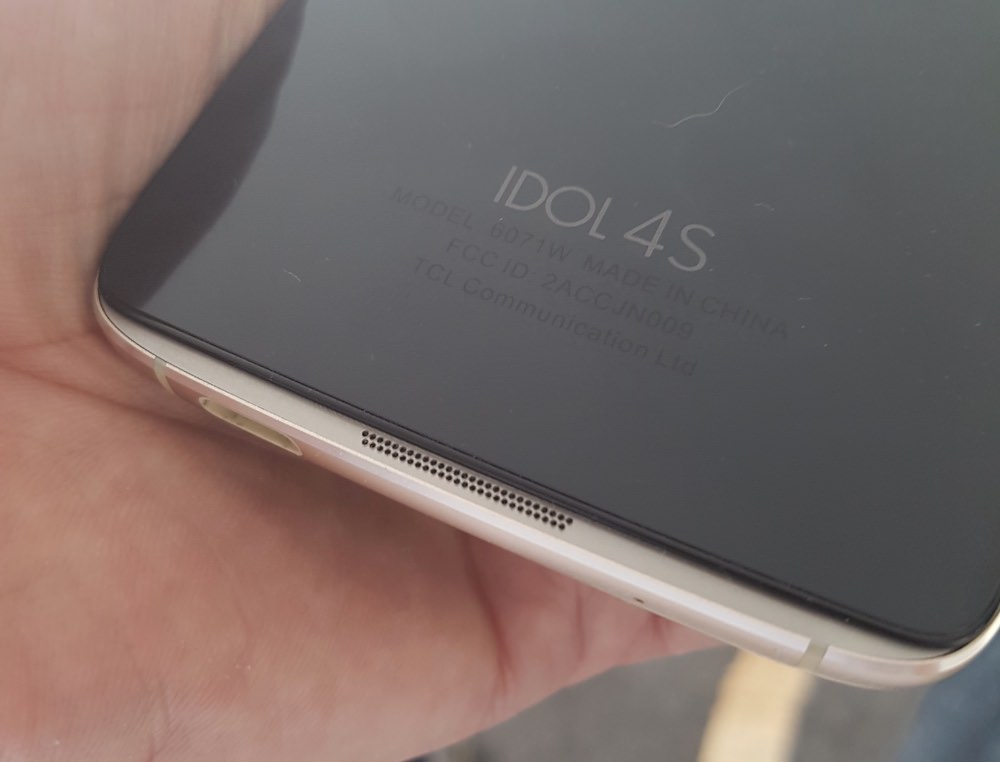 IDOL 4S