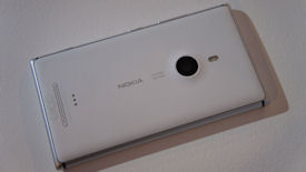 Nokia Lumia 925 Gallery thumbnail