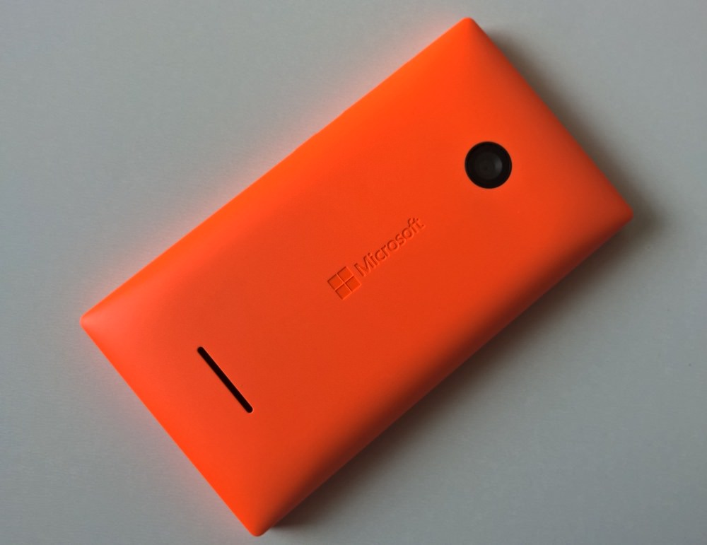 Lumia 435 review image