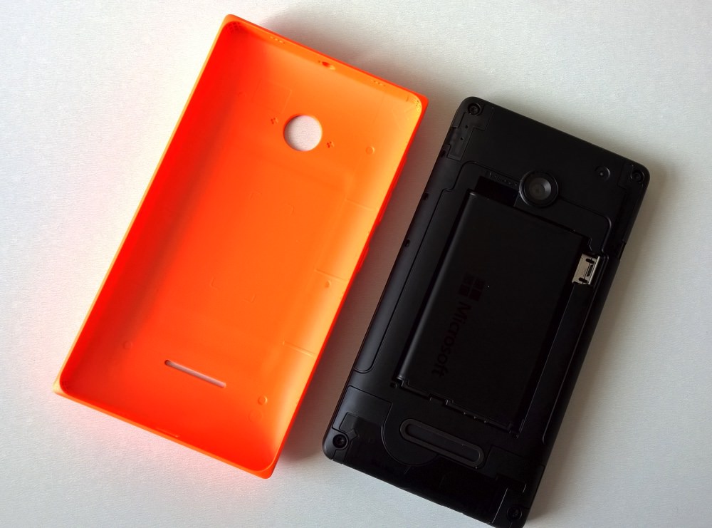 Lumia 435 review image