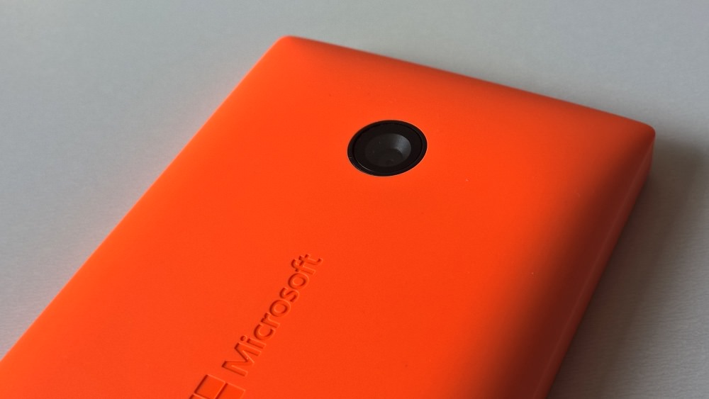 Lumia 435 review image